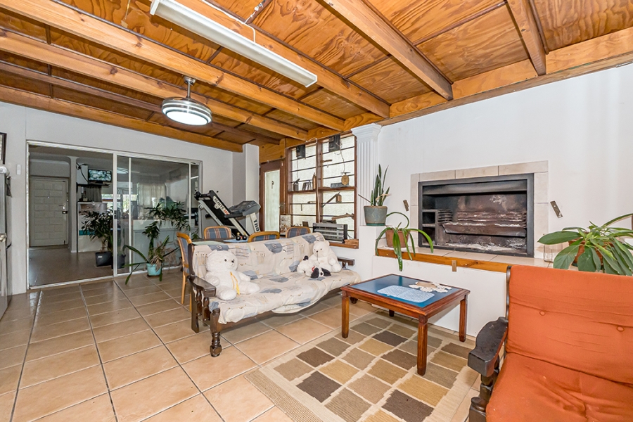 3 Bedroom Property for Sale in Retreat Western Cape